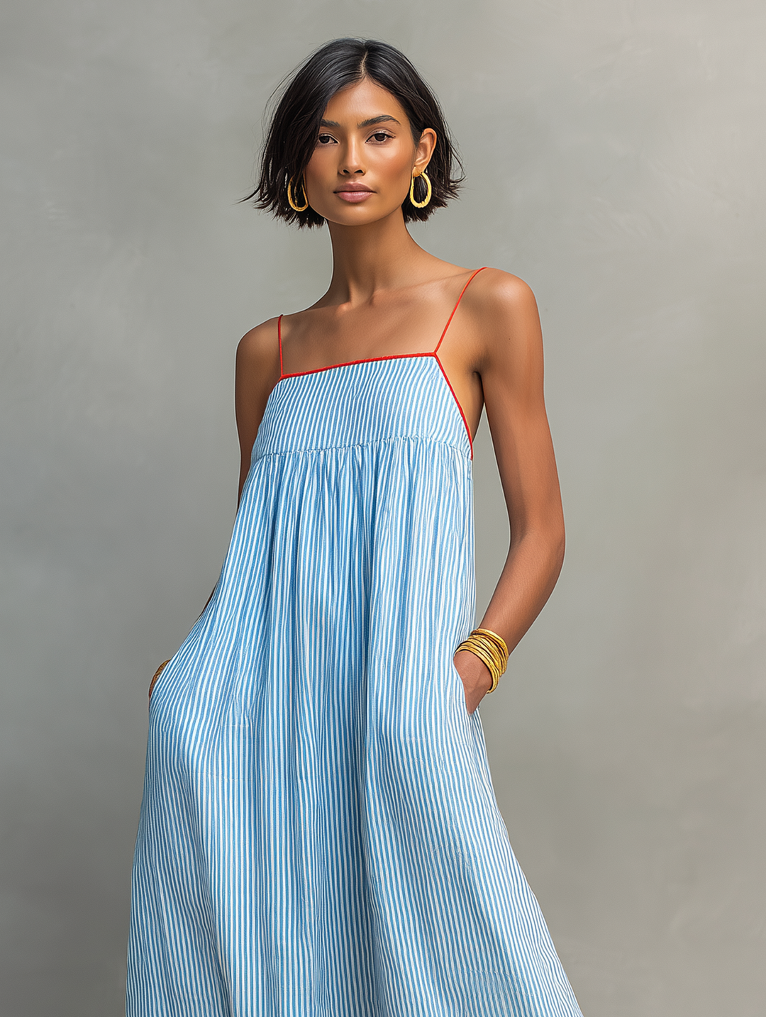 Vestido largo con ribete a rayas en contraste